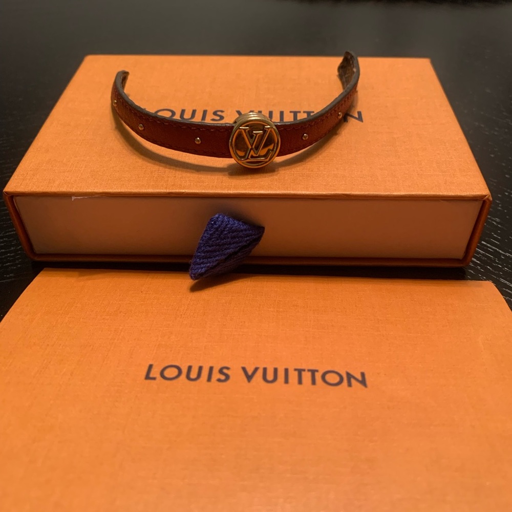 Authentic Louis Vuitton two tone bracelet - Picture 9 of 9